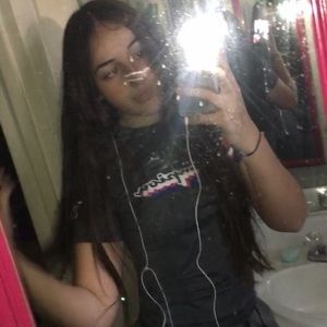 Meet your Posher, Jazmine